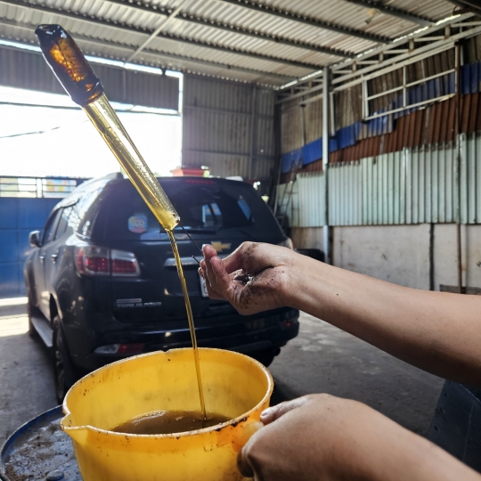 KHI ÉP HOÀN THIỆN DẦU HẠT ĐIỀU ĐEN