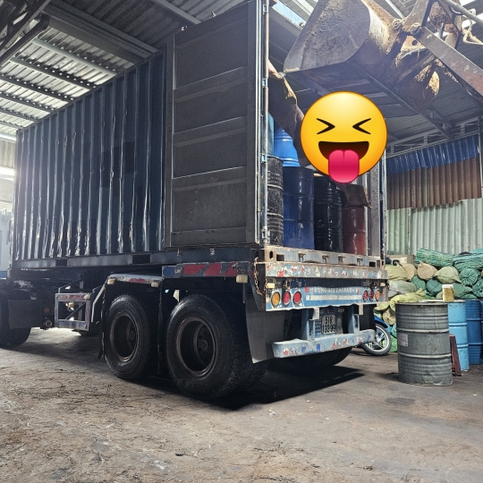 vận chuyển dầu điều đen