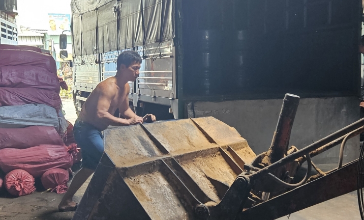 VẪN CHUYỂN DẦU HẠT ĐIỀU LOẠI 1